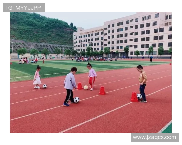 拯救足球完整版：重燃激情与梦想的绿茵传奇之旅